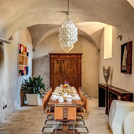 Torre Fortunata Is A Beautiful Medieval Tower Apartment Frontignano