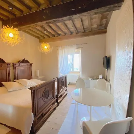 Torre Fortunata Is A Beautiful Medieval Tower Apartament *